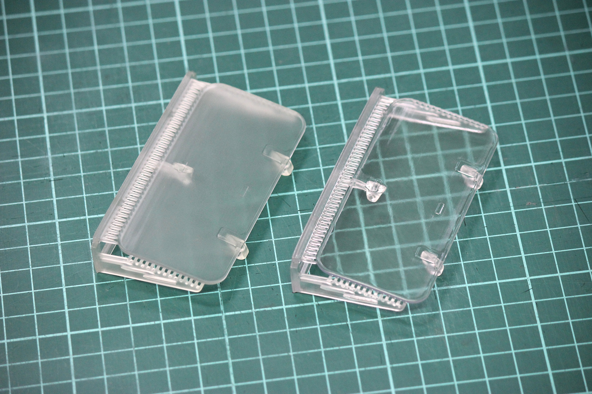 サンルーフ〈180SX 純正タイプ〉窓パーツの透明度を上げる方法