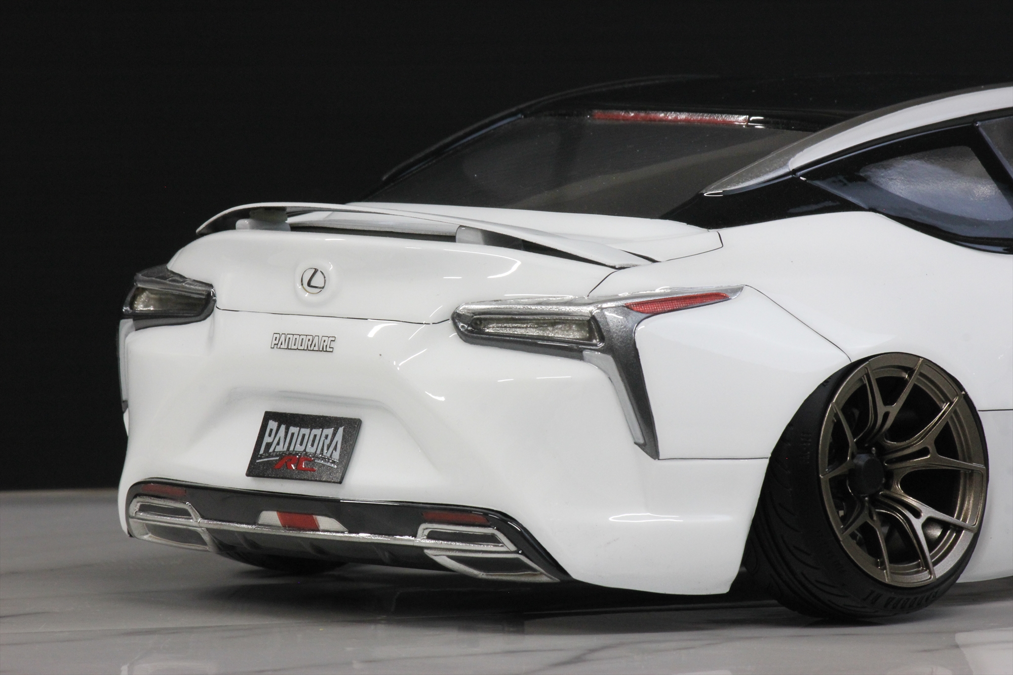 LEXUS LC