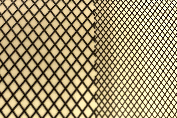 3D  Cross-mesh Decal <Black>