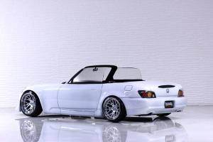 HONDA S2000