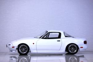 MAZDA MX-5 NA (Eunos Roadster)