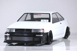 Toyota COROLLA LEVIN AE86 2Dr  